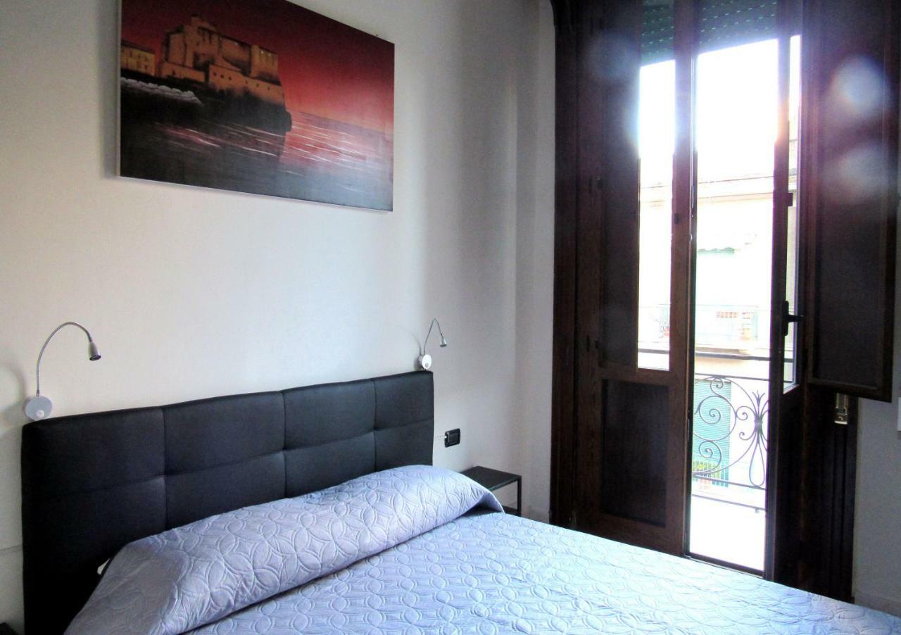 Bed and Breakfast Il Rifugio Di Garibaldi Neapel Exterior foto